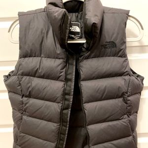 North Face Vest : Brand new north face puff vest